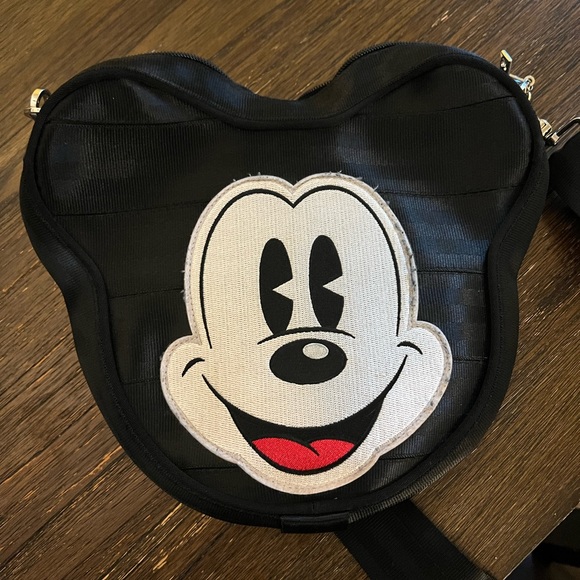 Harveys Handbags - Disney Harveys Mickey loves Minnie bag